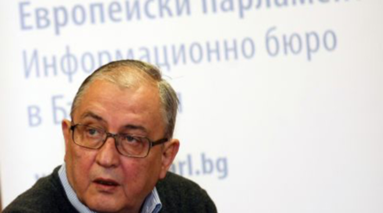 Владимир Кисьов: Твърде дълго търпим поведението на Скопие