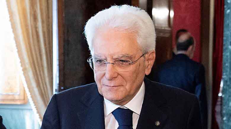 Президентът на Италия обект на смъртни заплахи и обиди