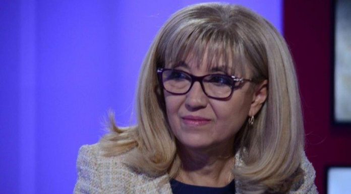 ГЕРБ за Комитова и Петков: Хаос и безсилие!