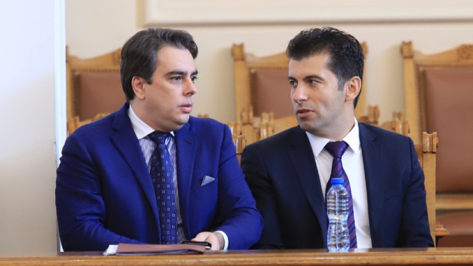 Започнаха преговорите за подкрепа на кабинет на „Продължаваме промяната“