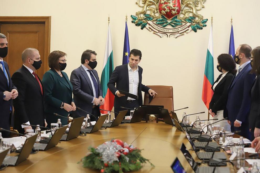 Кирил Петков: Правителството отпуска още пари за тестове и медиците на първа линия