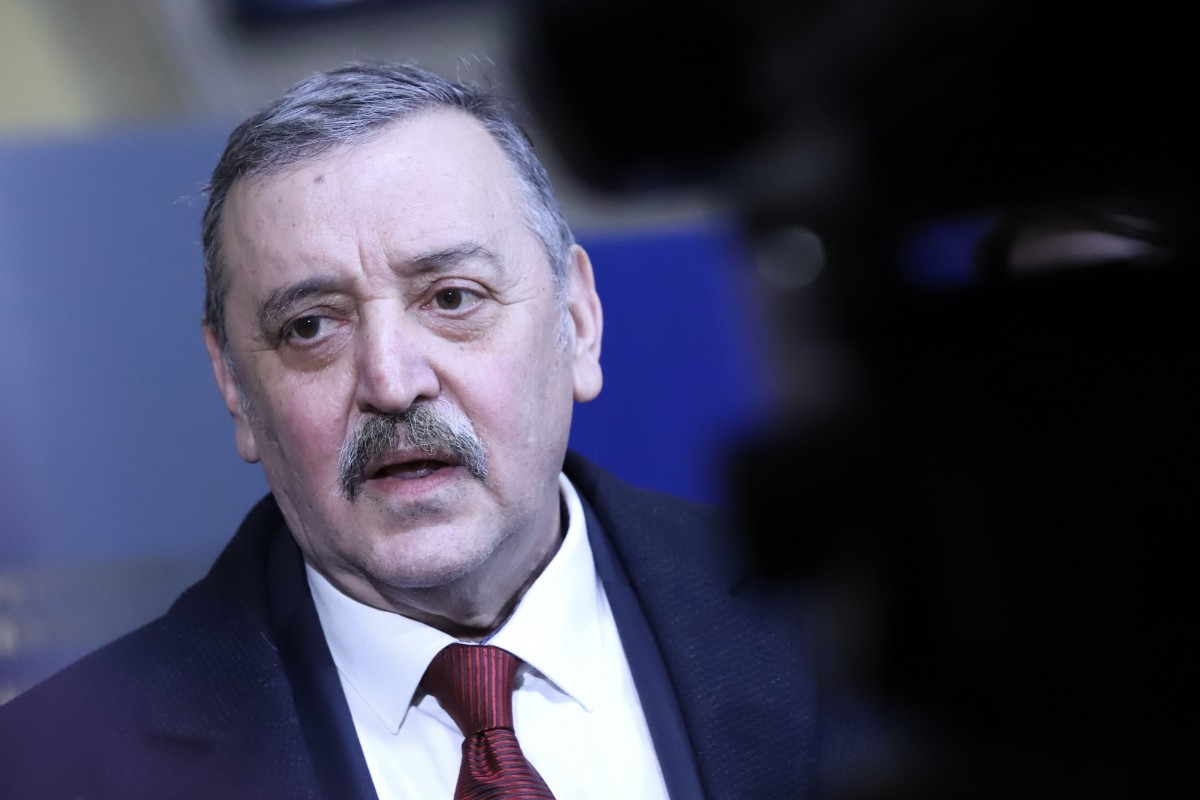Проф. Кантарджиев: Ваксинирайте се преди епидемията от Омикрон