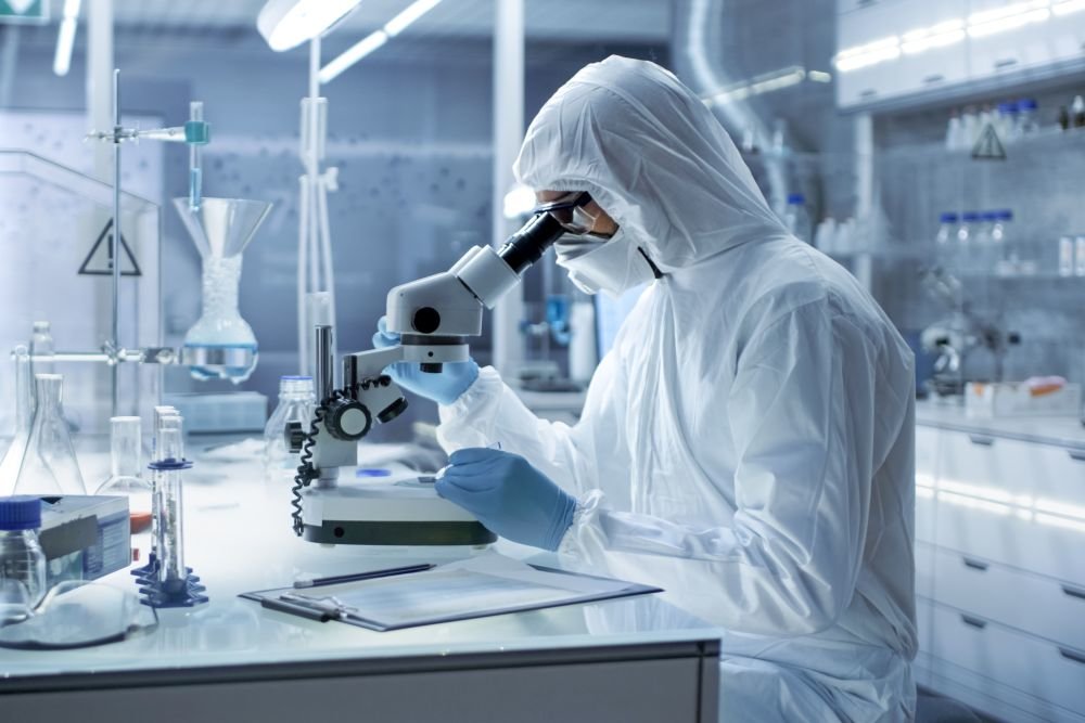 Новите случаи на Covid-19 у нас са 2001, като излекувани са отчетени 2025 души