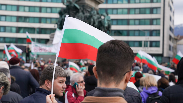 Работодателите бесни, какви са исканията им