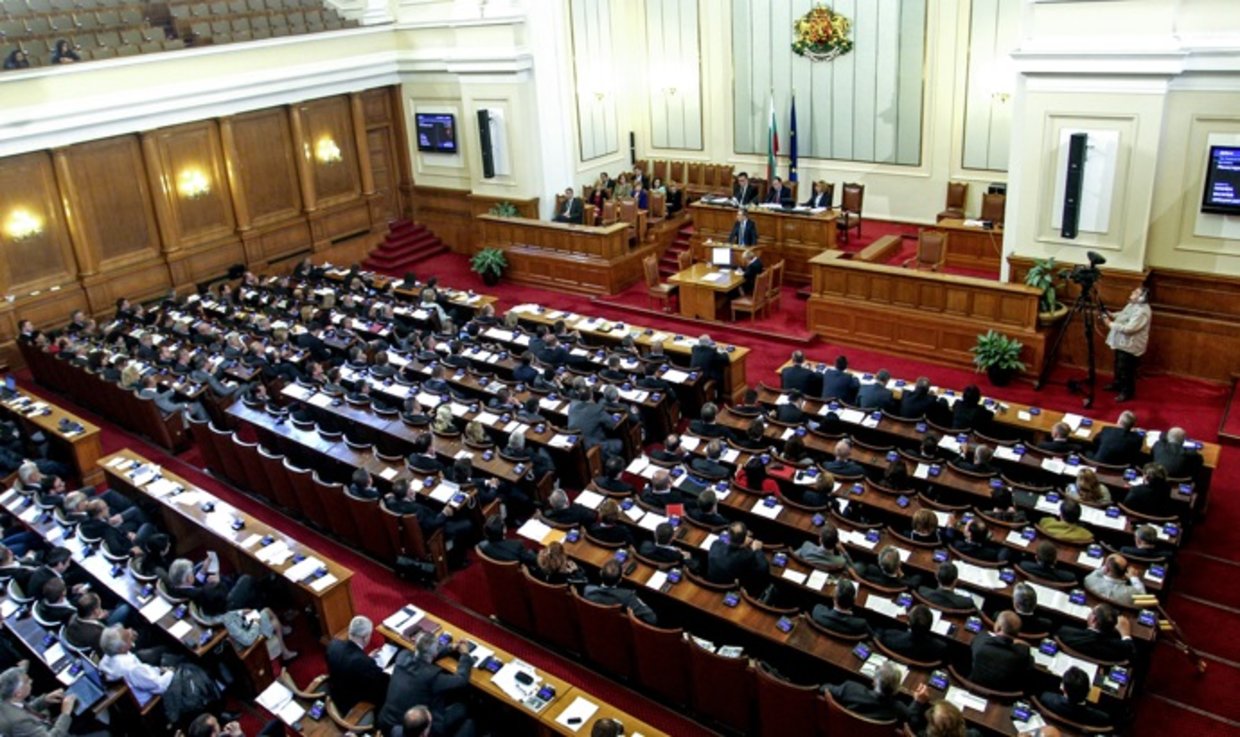 „Алфа Рисърч“: ИТН остава извън парламента при избори днес, ГЕРБ води пред ПП