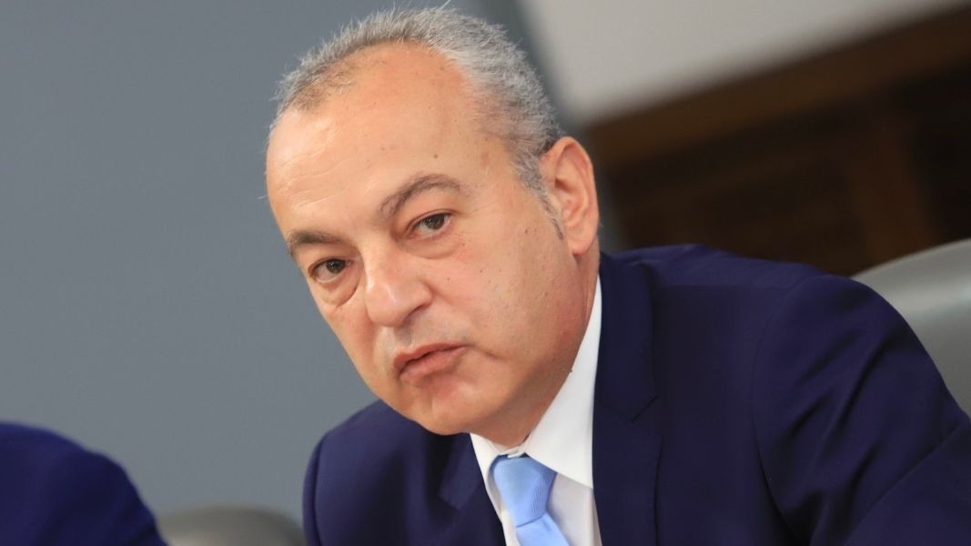 Гълъб Донев: Държавата отпуска 800 млн. лв. заем на „Булгаргаз“