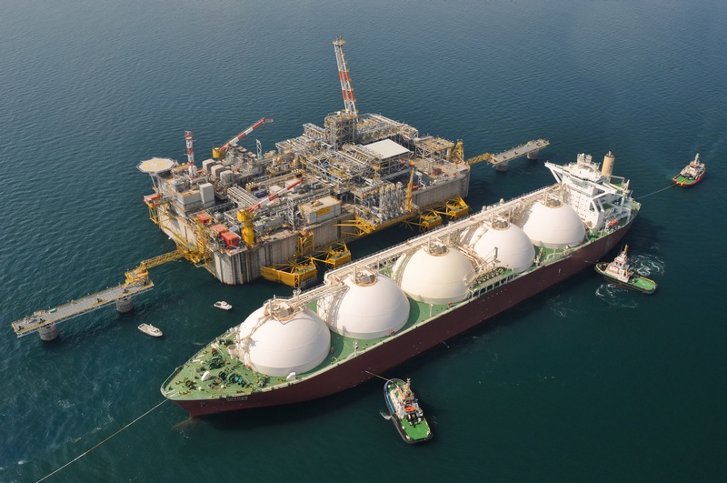 Изтича срокът за договаряне на втечнения газ от САЩ