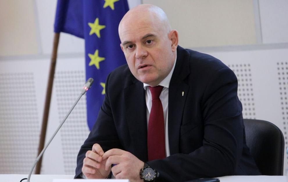 Гешев пред БСП: Няма да допусна политическа намеса в съдебната власт
